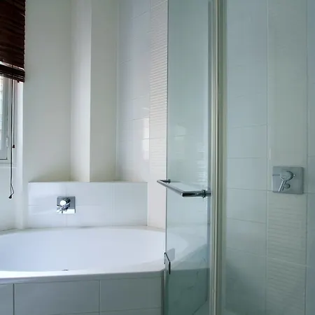 Pelicanstay At Champs Elysees Apartman *
